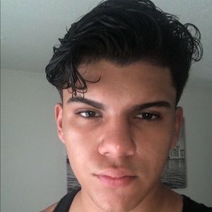 Meet your Posher, Erick